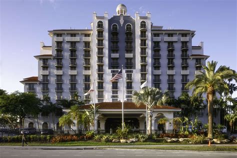 Embassy Suites by Hilton Fort Lauderdale 17th Street .